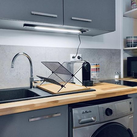 #Cl Le Majordome City Center Renovated Гренобль Екстер'єр фото
